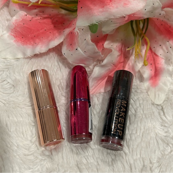 Revolution Other - Revolution Lipstick Trio - Red, Berry, Burgundy